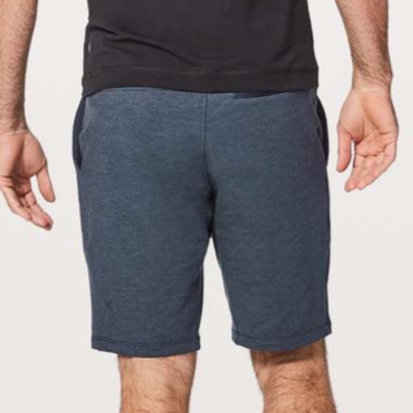 Men's Lululemon City Short 9" inseam in Heather Navy size S - Picture 4 of 11